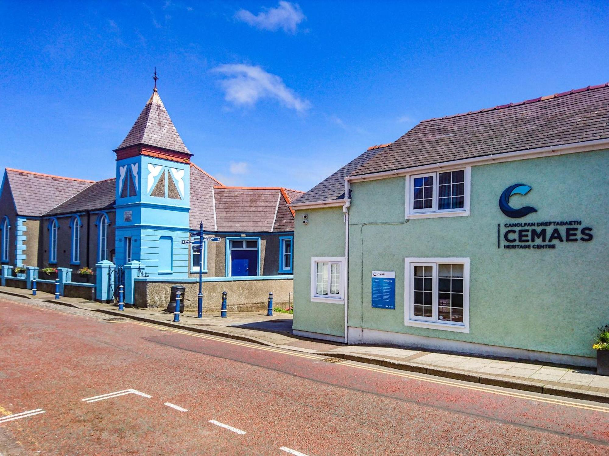 The Studio The Old Post Office Cemaes Bay Exterior photo